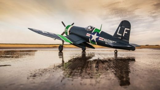 E-flite F4U-4 Corsair 1,2 m BNF Basic Horizon EFL8550