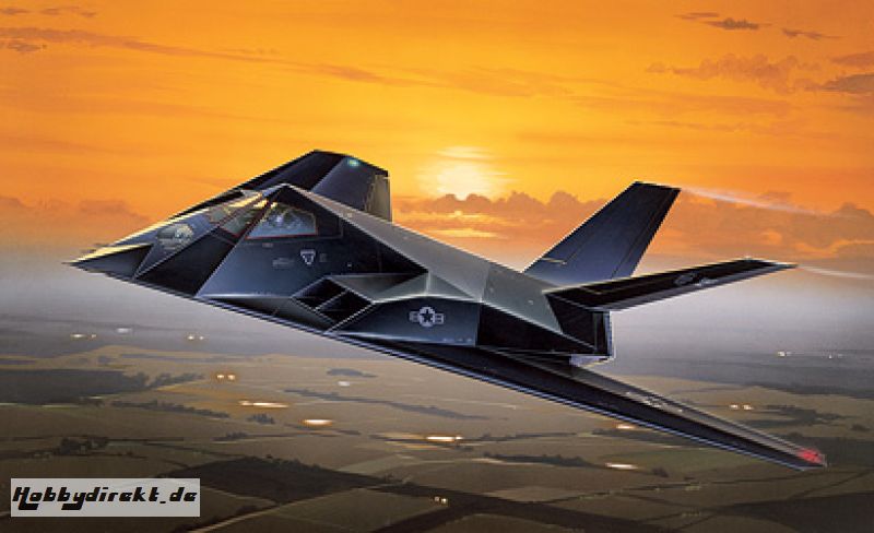 1:72 F-117A STEALTH NIGHTHAWK Carson 189 510000189