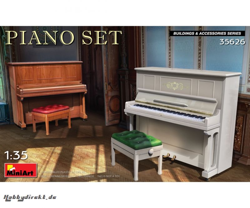 1:35 Piano Set Carson 35626 550035626