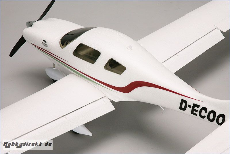 Cessna 400 Corvallis BLS LiPo RC 2.4 Hype Kyosho 022-2050