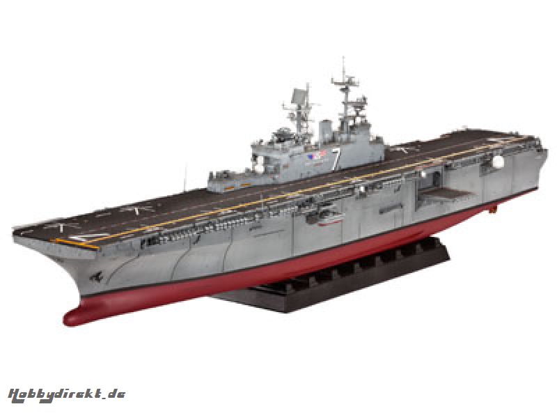 U.S.S. Iwo Jima (LHD-7) Revell 05109