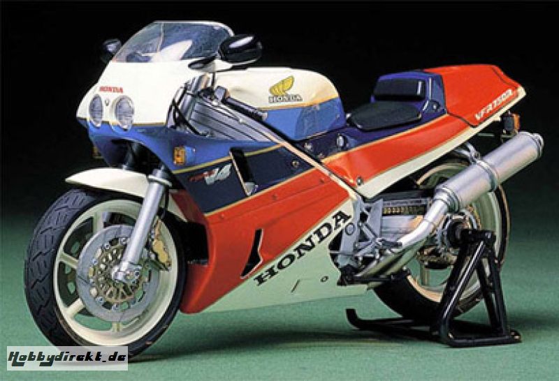 1:12 Honda VFR 750R 1987 Tamiya 300014057