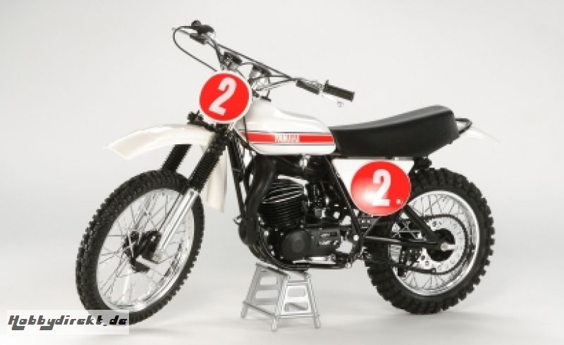 1:6 Yamaha Motocrosser YZ250 Tamiya 16036 300016036