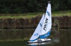 Joysway Focus Yacht (Blau) Joysway