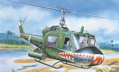 1:72 UH-IC Gunship Carson 50 510000050