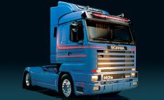 1:24 Scania Streamline 143 Carson 726 510000726