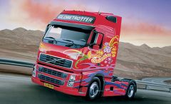 1:24 Volvo FH16 GLOBETROTTER XL Carson 3821 510003821