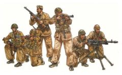 1:35 Ital. Fallschirmjäger Kampfgruppe Carson 6492 510006492