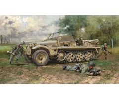 1:35 Sd.Kfz.10 Demag D7 w/German Paratr. Carson 6561 510006561