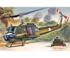 1:72 UH-1D Slick Carson 101247 510101247