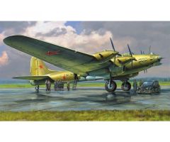 1:72 Petlyakov Pe-8 ON Stalin´s Plane Carson 7280 530007280