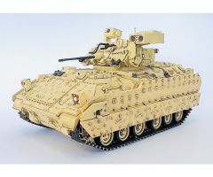 1:72 M2A3 (Desert Yellow) Carson 63075 540063075