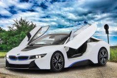 BMW I8 1:14 Akku weiß 27MHz Tür manuell Jamara 405026