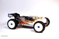 Illuzion - RC8T-CE - Punisher Karosserie LRP J0060-1