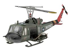 Bell UH-1 Huey Hog Revell 04476