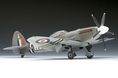 Supermarine Spitfire Mk.22/24 Revell 04704