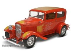 32 Ford Sedan 2 n 1 Revell 12062