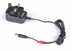 AC-Adapter TX 5,6V 200mA UK Stecker Graupner S8358