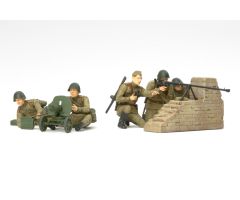 1:35 WWII Fig-Set Rus. Panzerjäger (5) Tamiya 35306 300035306