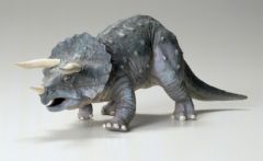 1:35 Dino. Triceratops Eurycepühalus Tamiya 60201 300060201