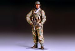 1:16 WWII Figur Dt. Infant.Soldat Winter Tamiya 300036304