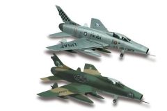 F100 Spr Sabre Battle Dmgd Krick li70964